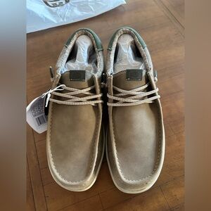 Hey Dude Men's Loafers - Tan and Green